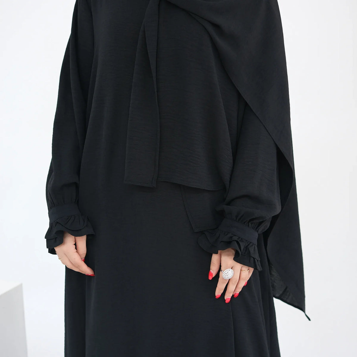 Dubai Abaya with Integrated Hijab Scarf